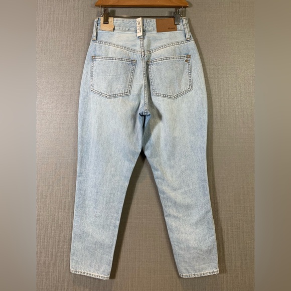Madewell The Petite Curvy Perfect Vintage Jean in Fitzgerald Wash - Picture 7 of 16
